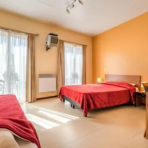 Hotel The Moon, Brusel